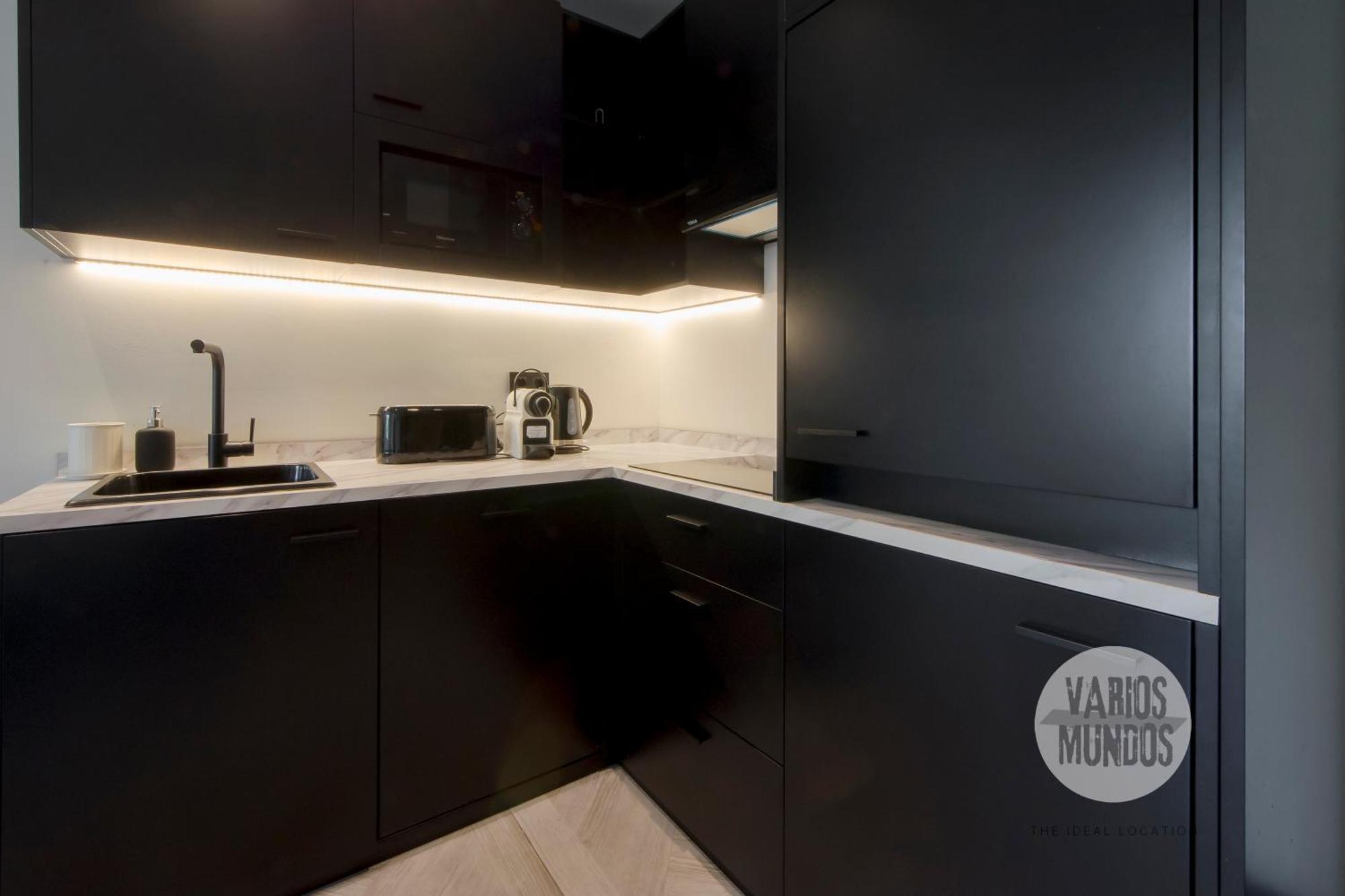 Un Madrid Vibrante Para 4, Conoce Abada 2 E2 Extérieur photo